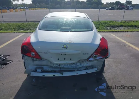 2013 Nissan Altima 2.5 S z USA, uszkodzony, nr VIN 1N4AL2EP2DC174823